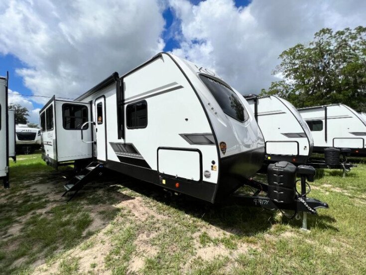 Thumbnail Photo undefined for 2022 Dutchmen Kodiak